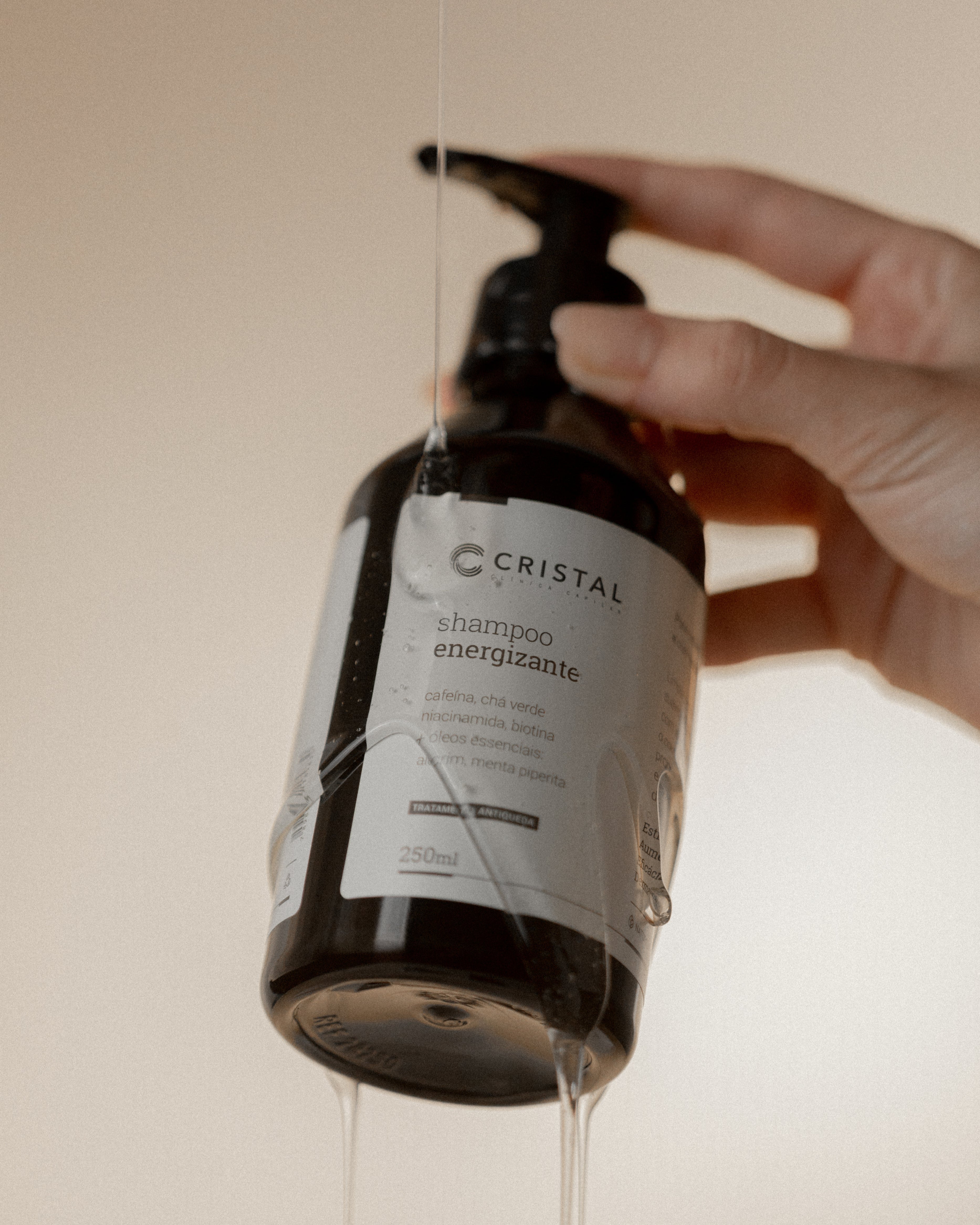 Shampoo Energizante – Cristal Clínica Capilar